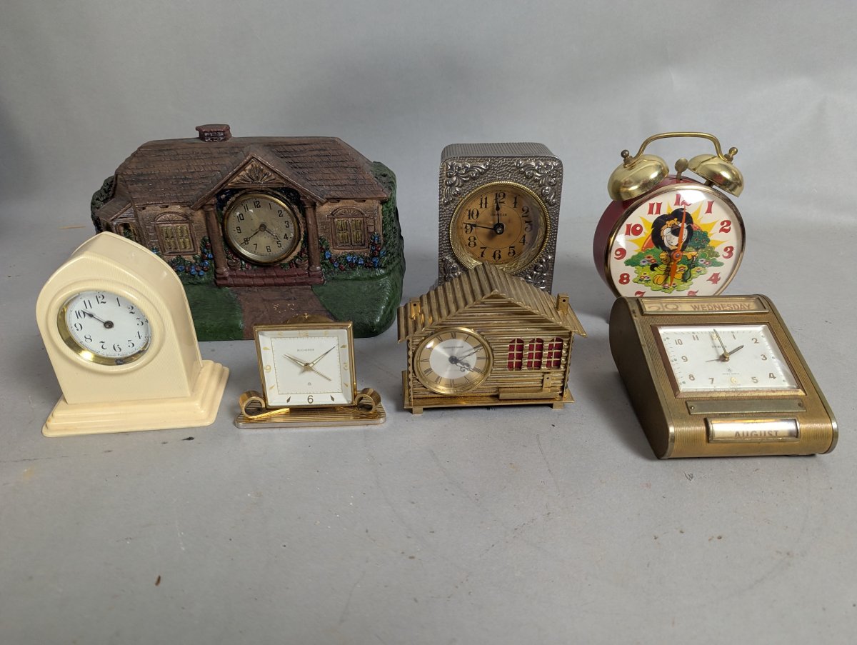 Vintage Wind Up Clock Lot of 7 for Collectors and Repair - Unique Decorative Clocks