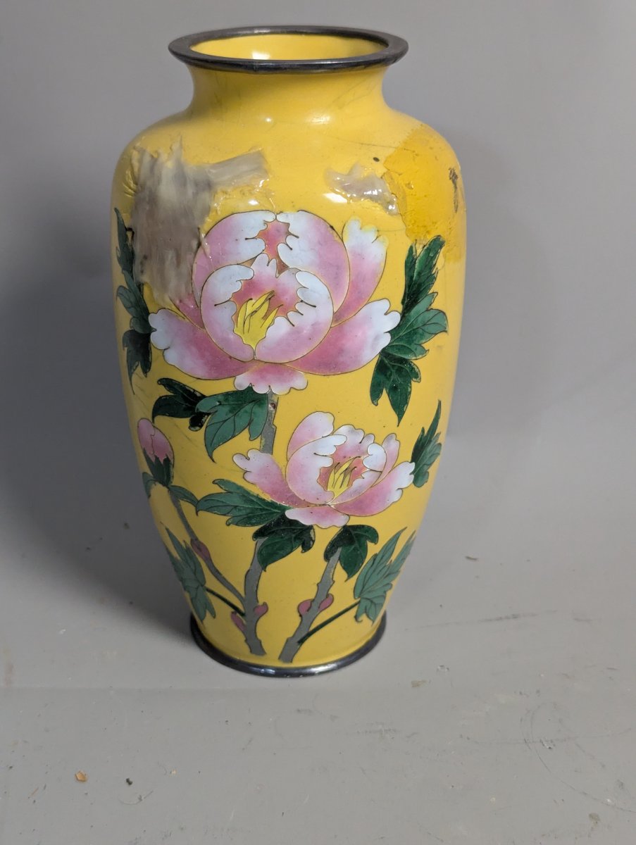 Ando Jubei Company Japanese Cloisonne Enamel Vase with Floral Design