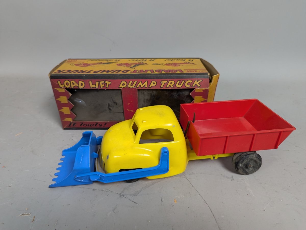 B-Line Toys Load Lift Dump Truck No. 250 with Original Box Vintage Collectible