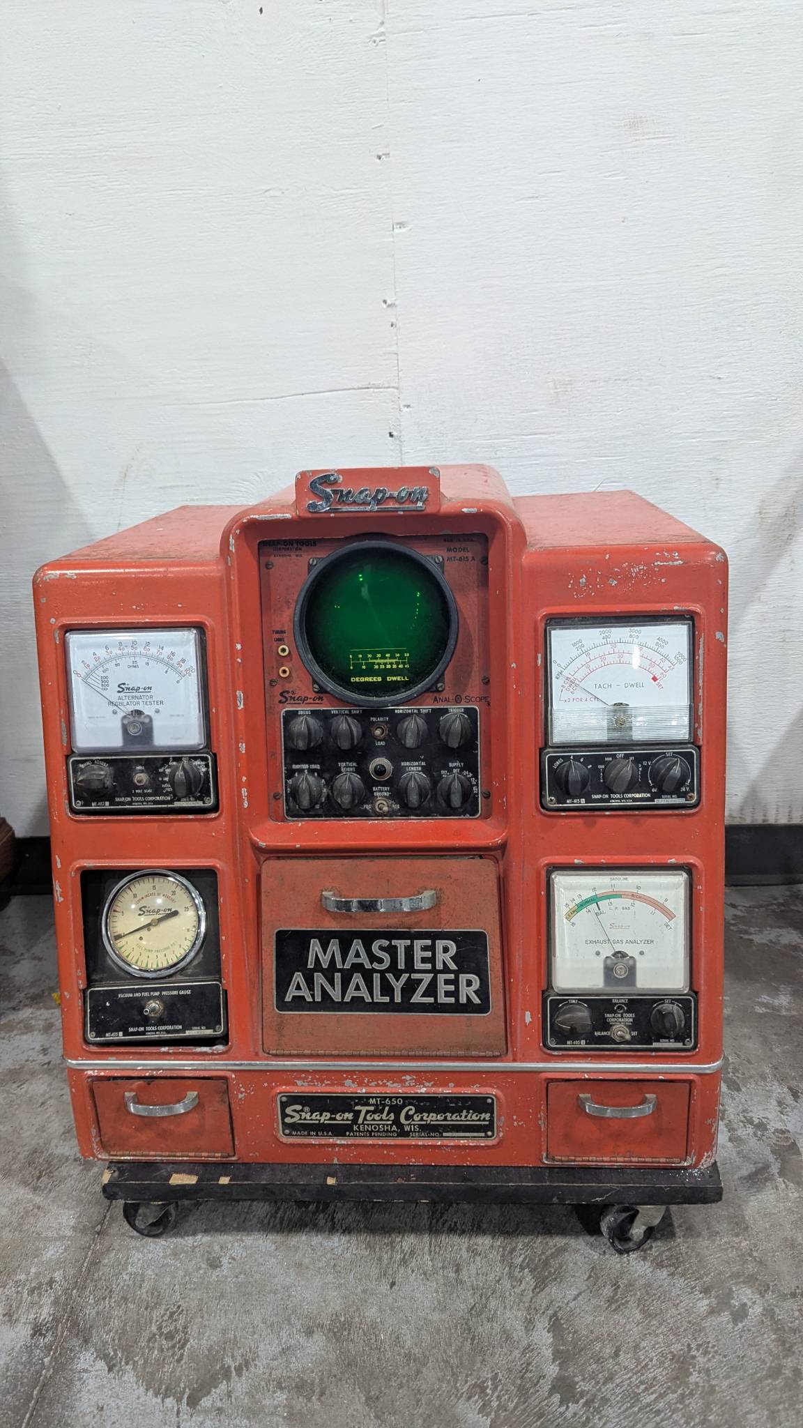 Snap On Master Analyzer by Sun Equipment Corporation