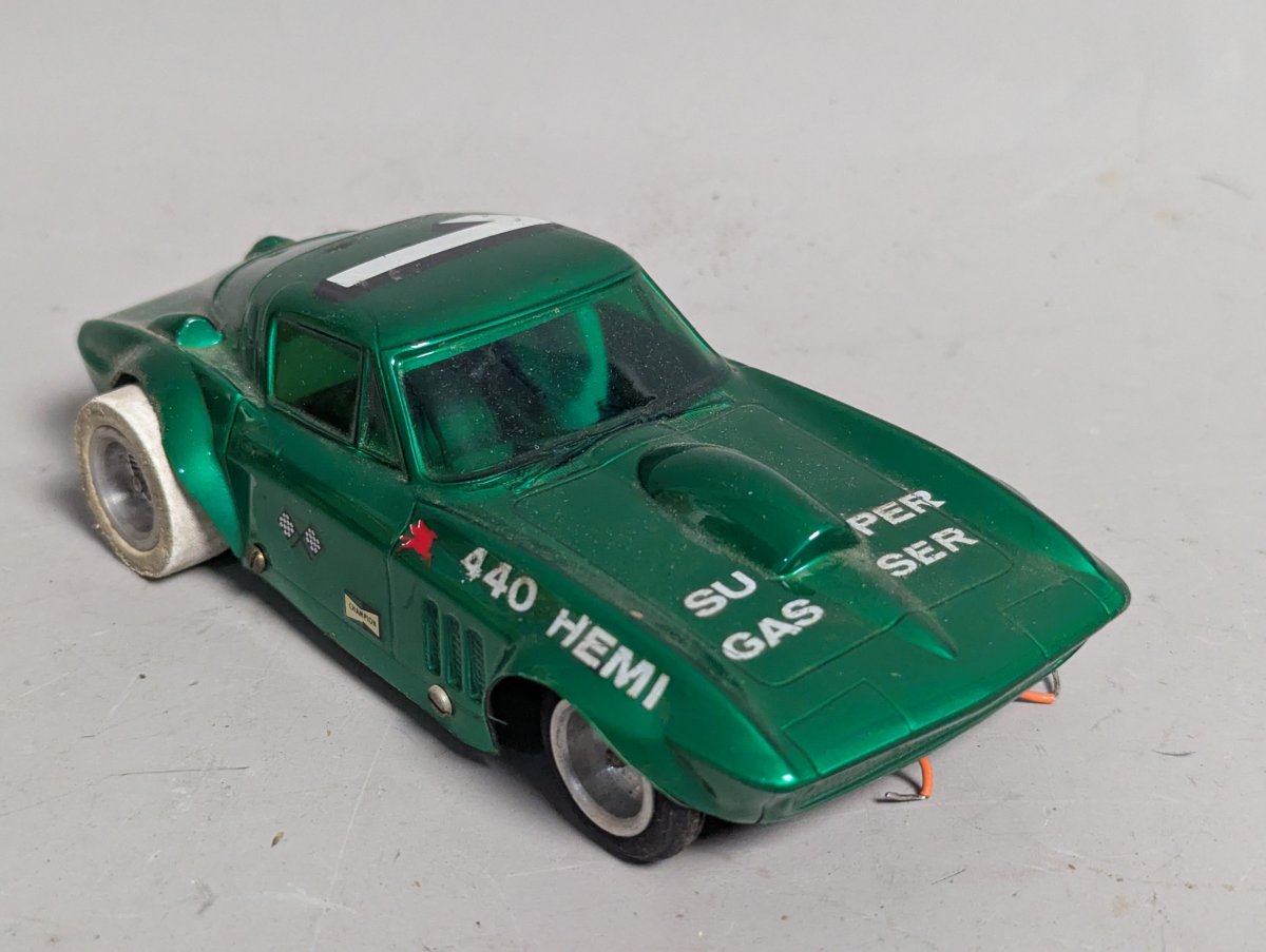 Vintage 1960s Corvette C2 Super Gas Drag Slot Car Collectible Model Racing