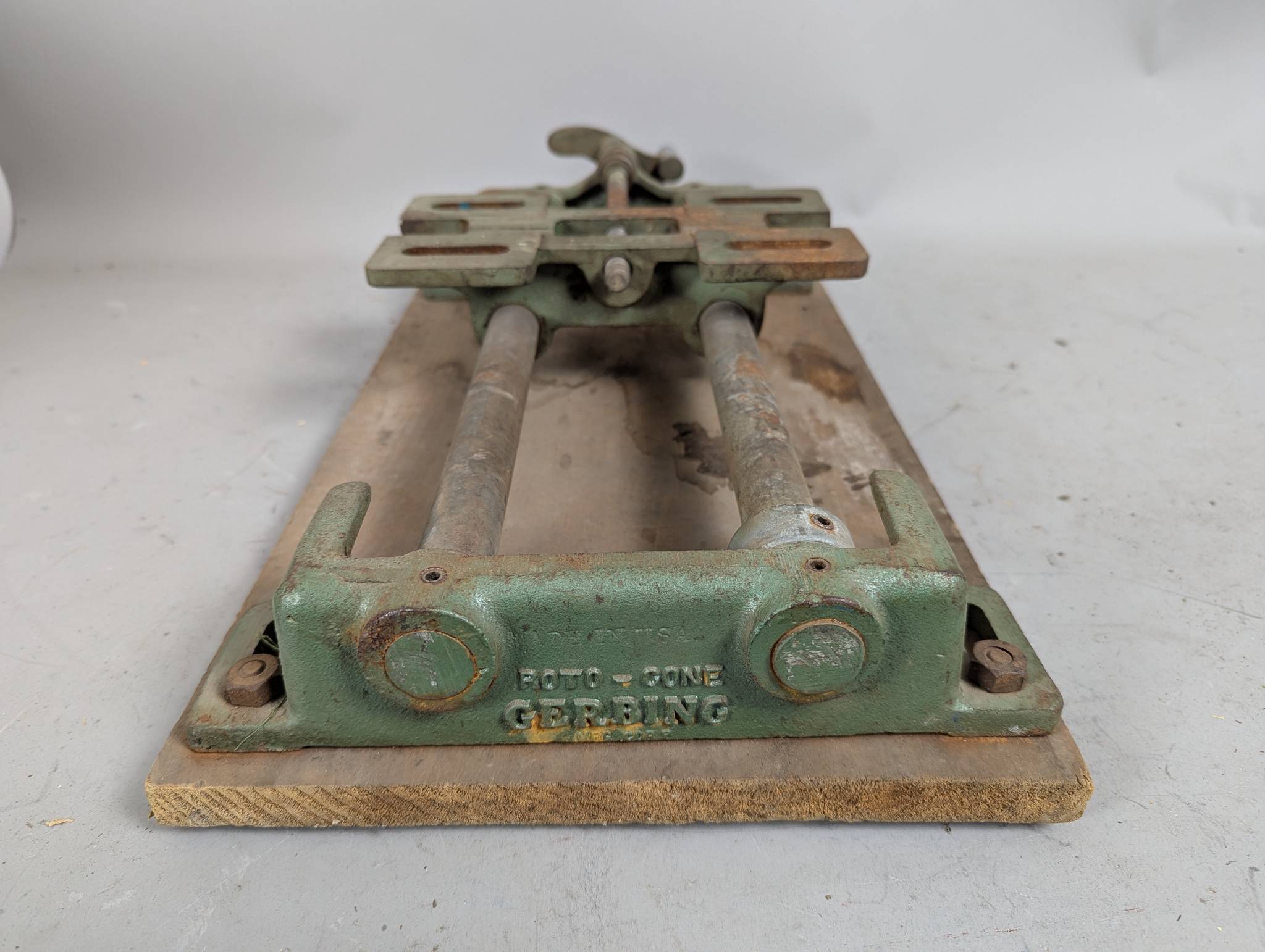 Antique Cast Iron Electric Motor Adjustable Base Mount Plate Gerbing Roto-cone