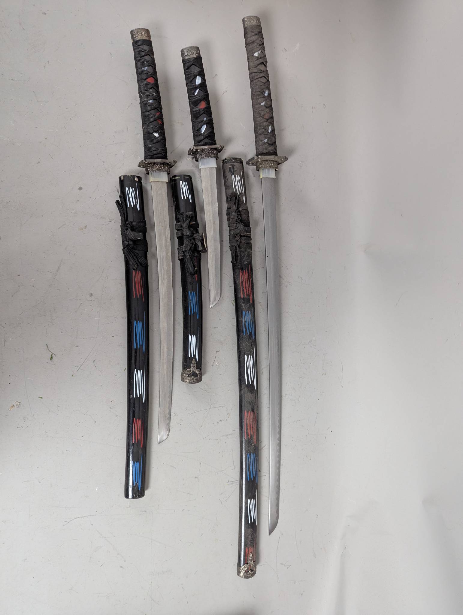 Three Piece Japanese Samurai Katana Set with Scabbards