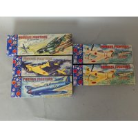 Aurora Famous Fighters Vintage Model Kit Collection Aircraft Models Spitfire Yak 25 Jap Zero